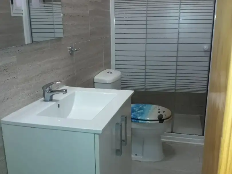 Piso de alquiler en Plaza Llano de los Molinos, 6, La Laguna Baño de Piso de alquiler en San Cristóbal de la Laguna con Amueblado