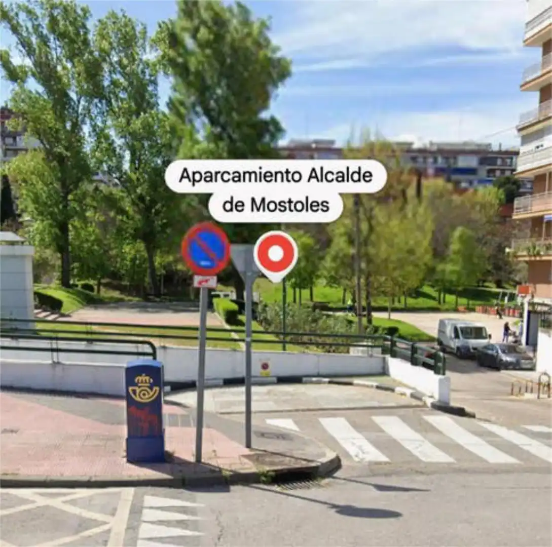Exterior view of Garage for rent in Móstoles
