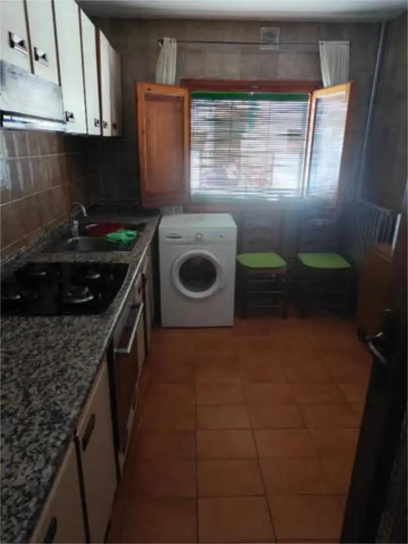 Casa o chalet en venta en Ariño Cocina de Casa o chalet en venta en Ariño con Calefacción, Terraza y Amueblado