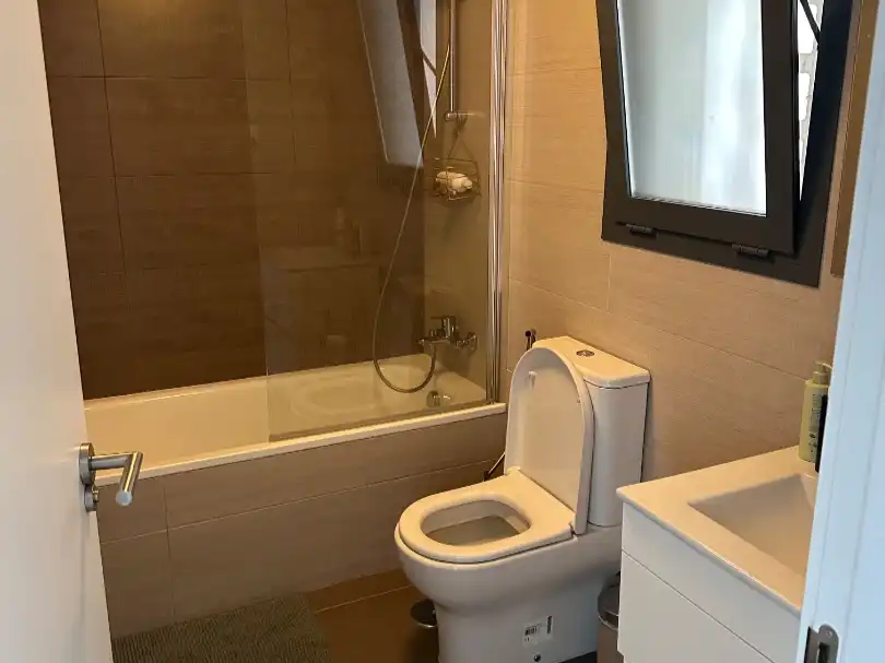 Piso en venta en Carretera de la Cala a Entrerrios, 2, Mijas Baño de Piso en venta en Mijas con Aire acondicionado, Terraza y Piscina