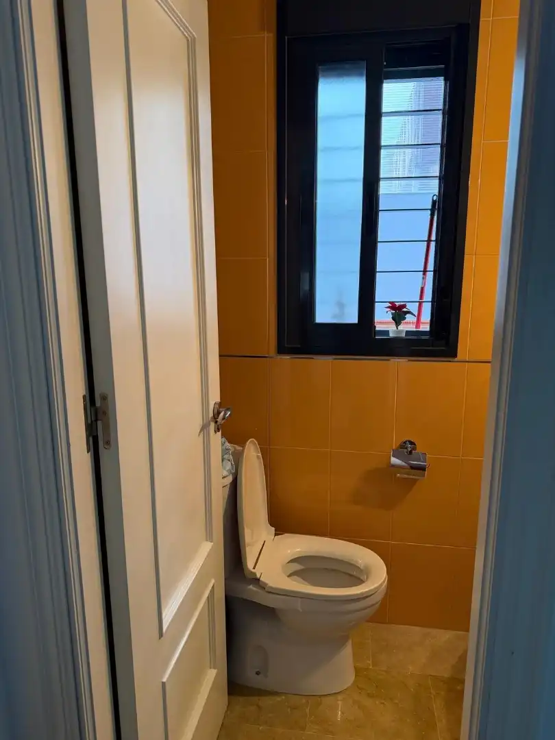 Duplexes for sale in Avenida de Málaga, Centro Bathroom of Duplexes for sale in Chipiona with Air Conditioner, Heating and Furnished