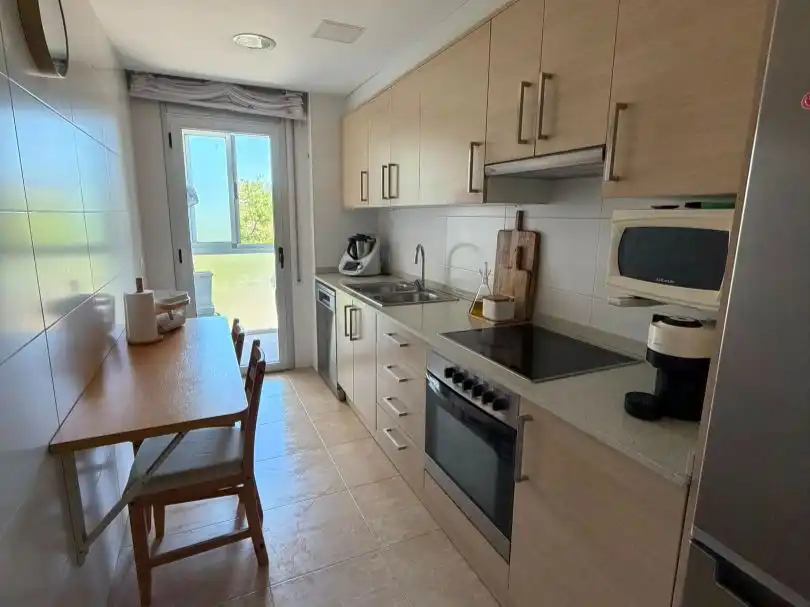 Wohnung zur Miete in Carrer de la Fatarella, 12, Jesús - Els Reguers Küche von Wohnung zur Miete in Tortosa mit Klimaanlage, Terrasse und Balkon