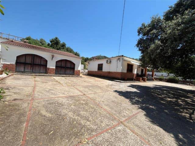 Casa-chalet en Venta en Paraíso Arenal - La Colina