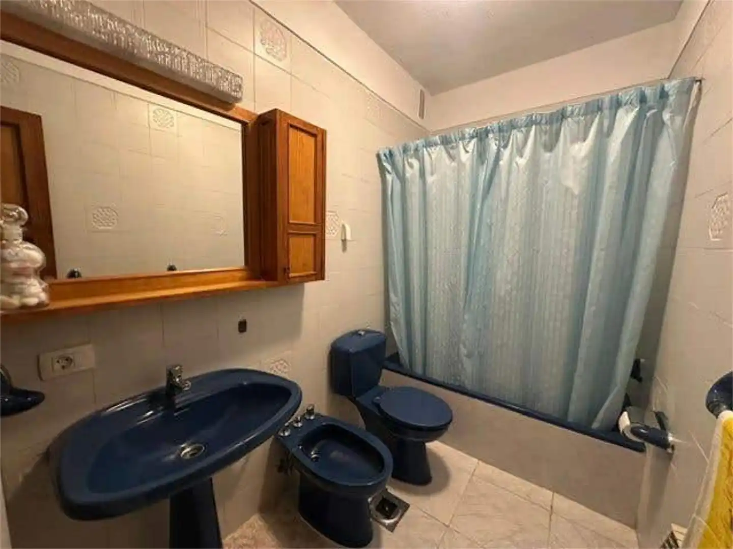 Piso de alquiler en La Laguna Baño de Piso de alquiler en San Cristóbal de la Laguna con Calefacción, Terraza y Amueblado