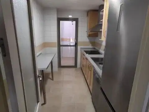 Küche von Wohnung zur Miete in  Sevilla Capital mit Klimaanlage und Balkon