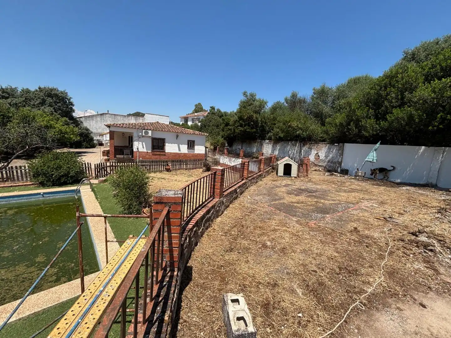 Houses for sale in N-432, 22, Paraíso Arenal - La Colina Garden of Houses for sale in Córdoba Capital with Air Conditioner, Terrace and Swimming Pool