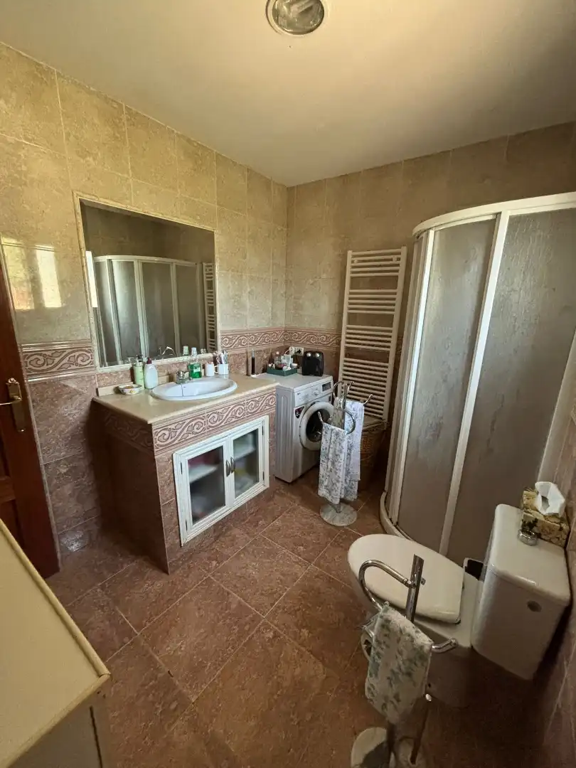 Houses for sale in N-432, 22, Paraíso Arenal - La Colina Bathroom of Houses for sale in Córdoba Capital with Air Conditioner, Terrace and Swimming Pool
