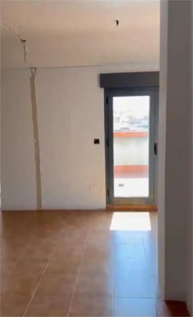 Ático en venta en Larache Terraza de Ático en venta en Ciudad Real con Calefacción, Terraza y Trastero