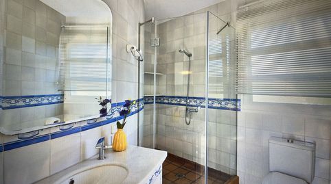 Casa o chalet en venta en Calle Aníbal, 15, Novo Sancti Petri, Chiclana de la Frontera - imagen 4 Foto 4 de Casa o chalet en venta en Calle Aníbal, 15, Novo Sancti Petri, Chiclana de la Frontera