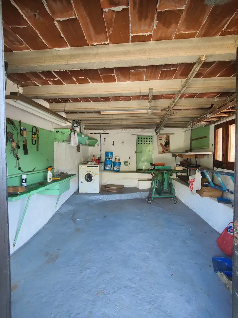 Houses for sale in Carrer Almirall, 112, Can Lloses - Can Marcer Houses for sale in Sant Pere de Ribes with Heating, Terrace and Storage room