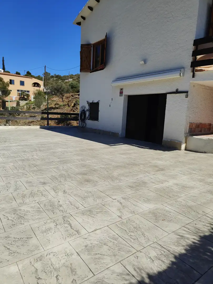 Houses for sale in Carrer Almirall, 112, Can Lloses - Can Marcer Terrace of Houses for sale in Sant Pere de Ribes with Heating, Terrace and Storage room