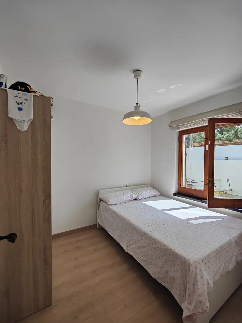 Casa o chalet en venta en Carrer Almirall, 112, Can Lloses - Can Marcer Habitación de Casa o chalet en venta en Sant Pere de Ribes con Aire acondicionado, Terraza y Balcón