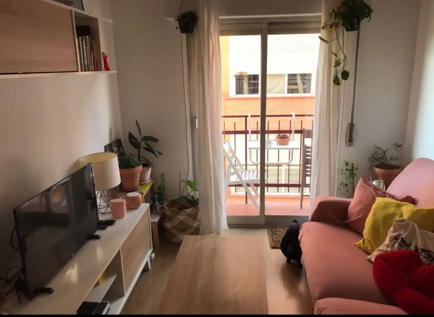 Flat for rent in Calle de Doña Mencía, 42, Puerta del Ángel Living room of Flat for rent in Madrid with Air Conditioner, Heating and Parquet flooring