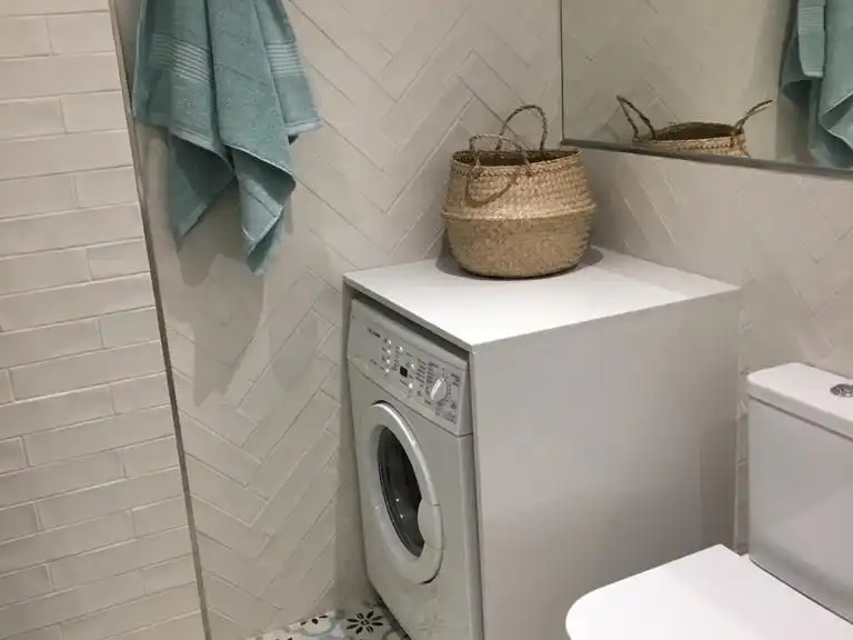 Baño de Ático de alquiler en Mijas con Aire acondicionado, Terraza y Piscina