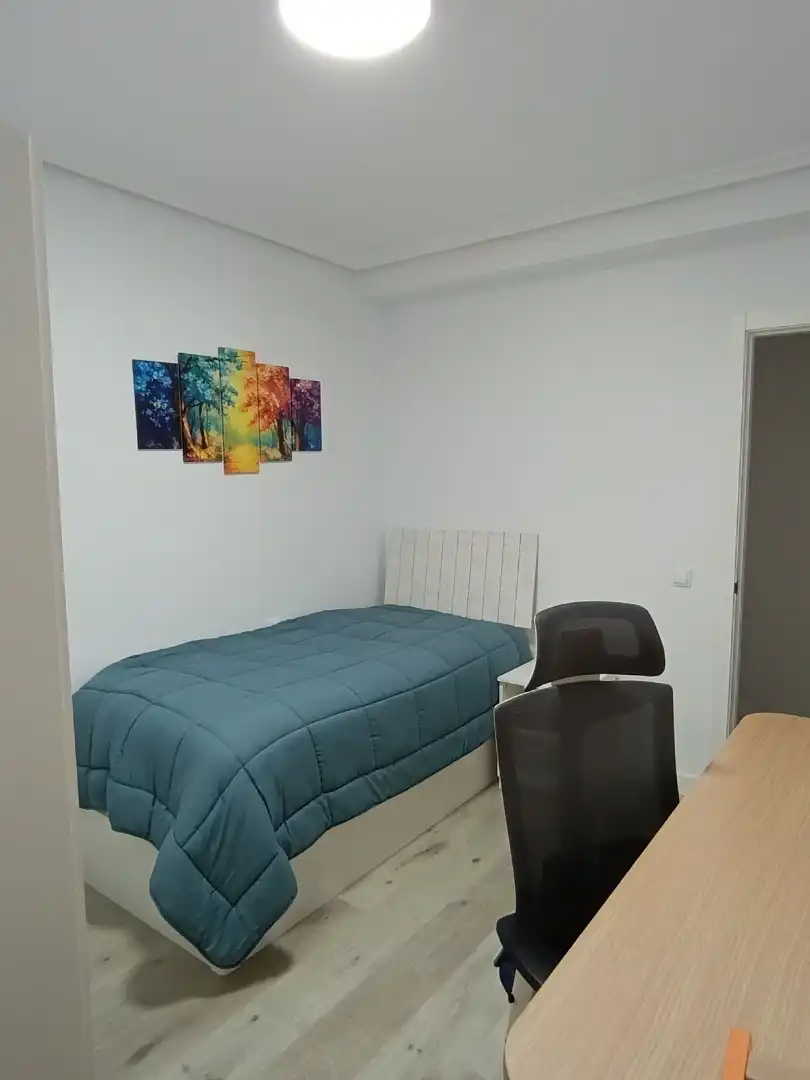 Flat for rent in Avenida del Obispo Quesada, 22, El Cerro - Carretera de San Rafael Bedroom of Flat for rent in Segovia with Heating, Terrace and Storage room