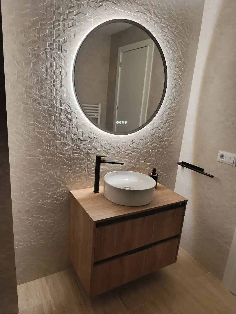 Flat for rent in Avenida del Obispo Quesada, 22, El Cerro - Carretera de San Rafael Bathroom of Flat for rent in Segovia with Heating, Terrace and Storage room