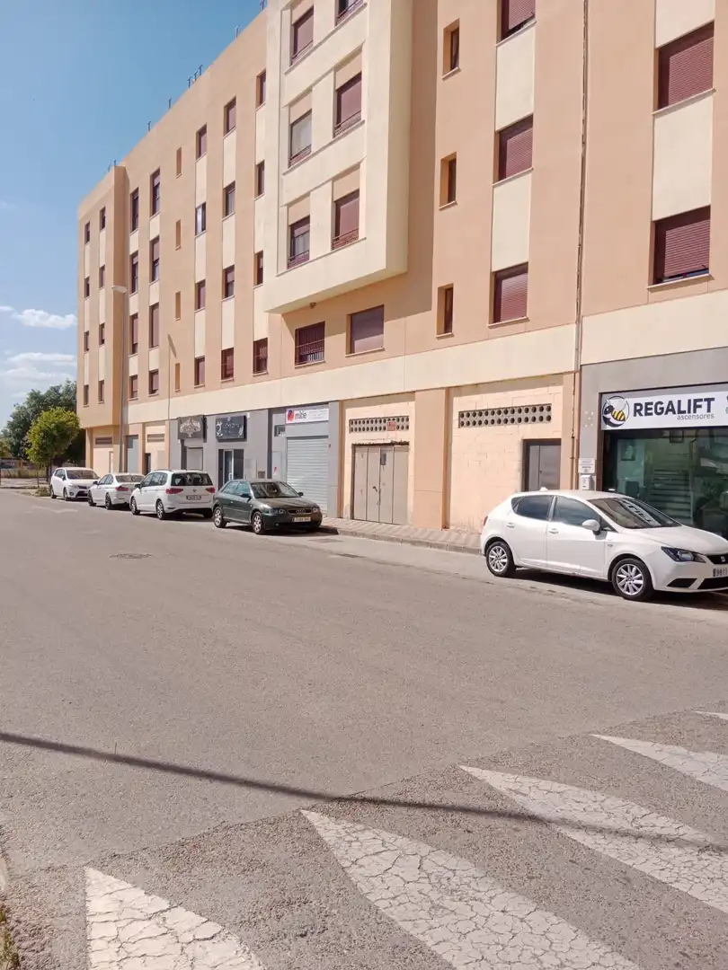 Planta baja en venta en Avenida María Auxiliadora, 29, Centro Planta baja en venta en Utrera