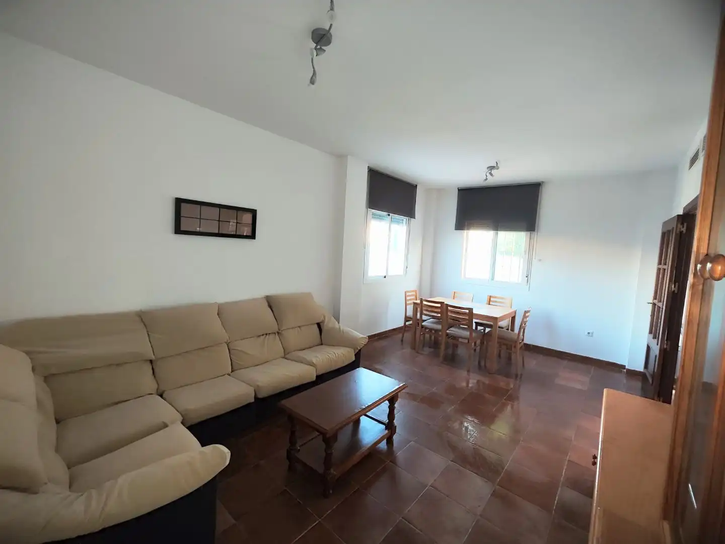Casa o xalet en venda a Calle la Perla, 33, Los Molares Sala d'estar de Casa o xalet en venda en Los Molares amb Aire condicionat, Terrassa i Piscina