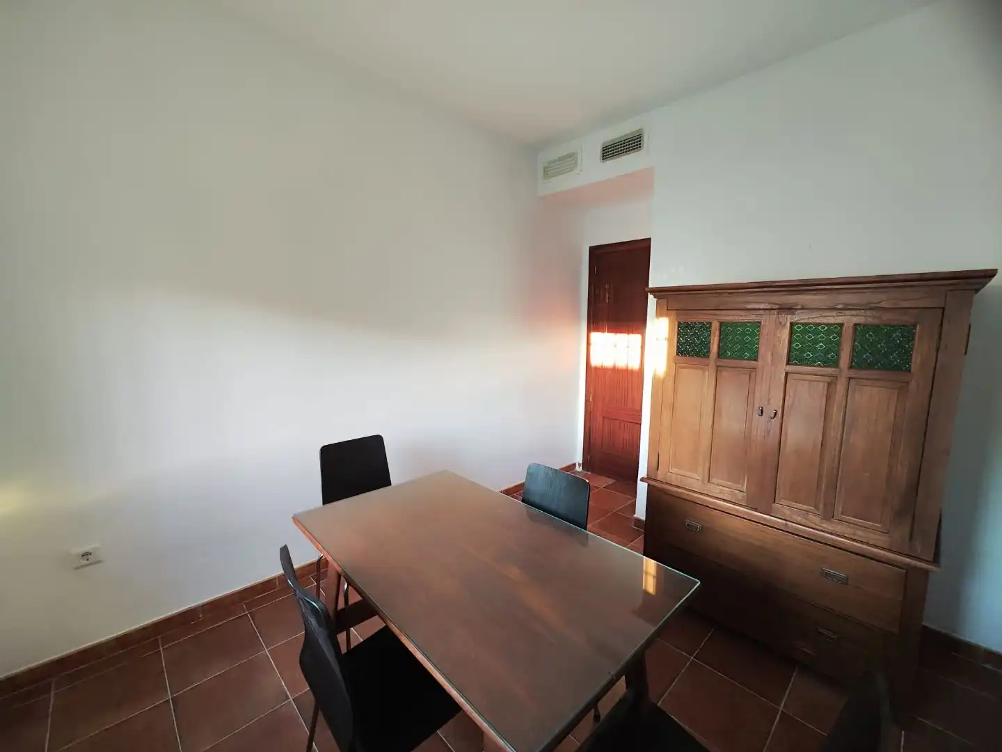 Casa o xalet en venda a Calle la Perla, 33, Los Molares Menjador de Casa o xalet en venda en Los Molares amb Aire condicionat, Terrassa i Piscina