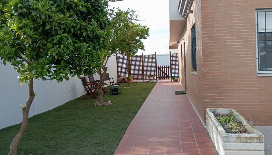 Casa o xalet en venda a Calle la Perla, 33, Los Molares, Sevilla - imatge 1 Foto 1 de Casa o xalet en venda a Calle la Perla, 33, Los Molares, Sevilla
