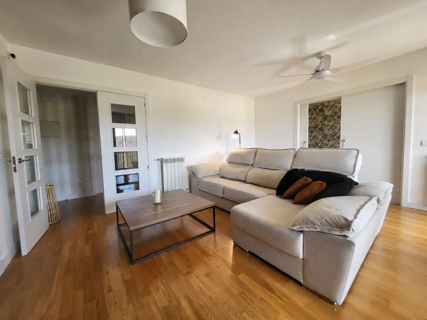 Flat for sale in Calle Manuel de Falla, 4, Daganzo de Arriba Living room of Flat for sale in Daganzo de Arriba with Air Conditioner, Heating and Parquet flooring