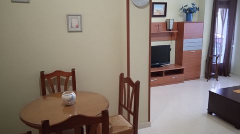 Apartamento de alquiler en Avenida Primero de Julio, 38, Valdepeñas, Ciudad Real - imagen 5 Foto 5 de Apartamento de alquiler en Avenida Primero de Julio, 38, Valdepeñas, Ciudad Real