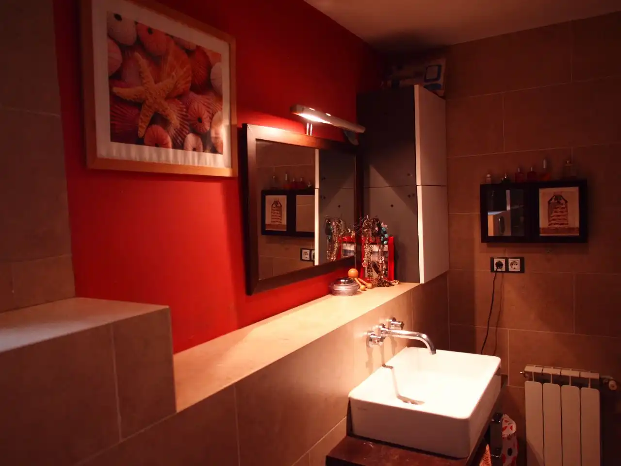 Casa o xalet de lloguer a Passatge de la Salut, 15, La Floresta Bany de Casa o xalet de lloguer en Sant Cugat del Vallès amb Aire condicionat, Terrassa i Balcó