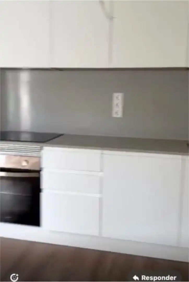 Piso de alquiler en Siete Palmas Cocina de Piso de alquiler en Las Palmas de Gran Canaria con Jardín privado y Piscina