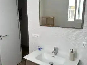 Piso en venta en Calle República Argentina, 92, Carrizal Baño de Piso en venta en Ingenio