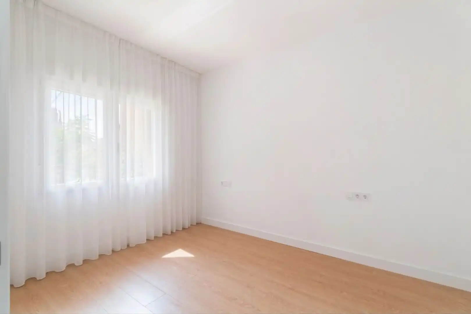 Wohnung zum Verkauf in C-14, 118, Tàrrega Schlafzimmer von Wohnung zum Verkauf in Tàrrega mit Abstellraum, Schwimmbad und Gemeinschaftsparkplatz