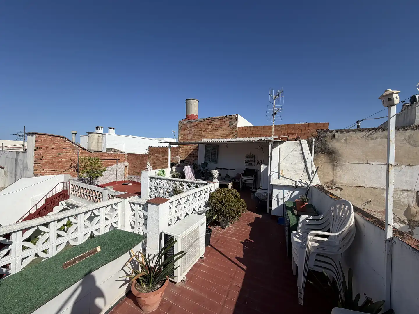 Casa adosada en venta en Carrer Sant Francesc, 30, Bellreguard Terraza de Casa adosada en venta en Bellreguard con Aire acondicionado y Terraza