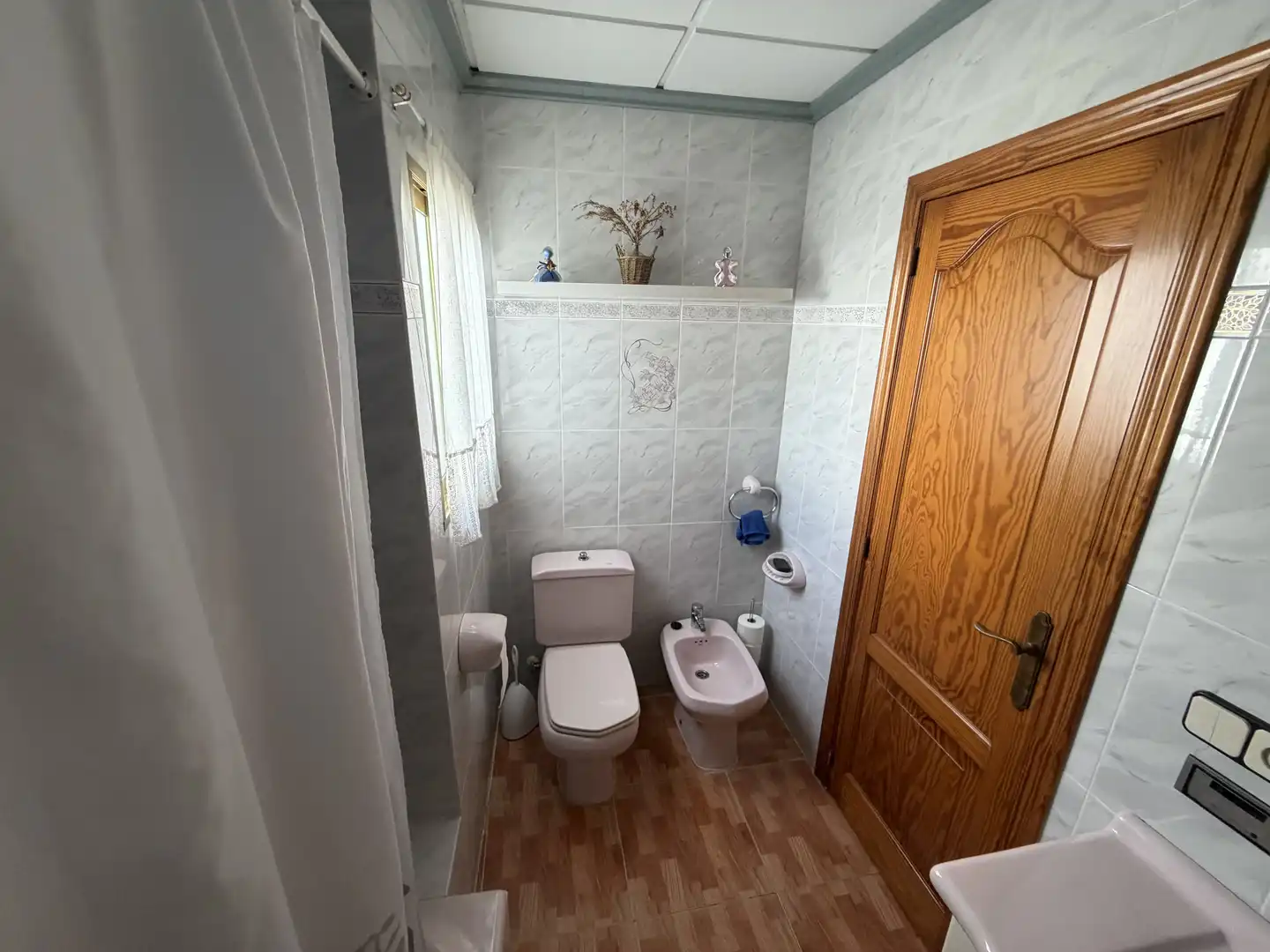 Casa adosada en venta en Carrer Sant Francesc, 30, Bellreguard Baño de Casa adosada en venta en Bellreguard con Aire acondicionado y Terraza