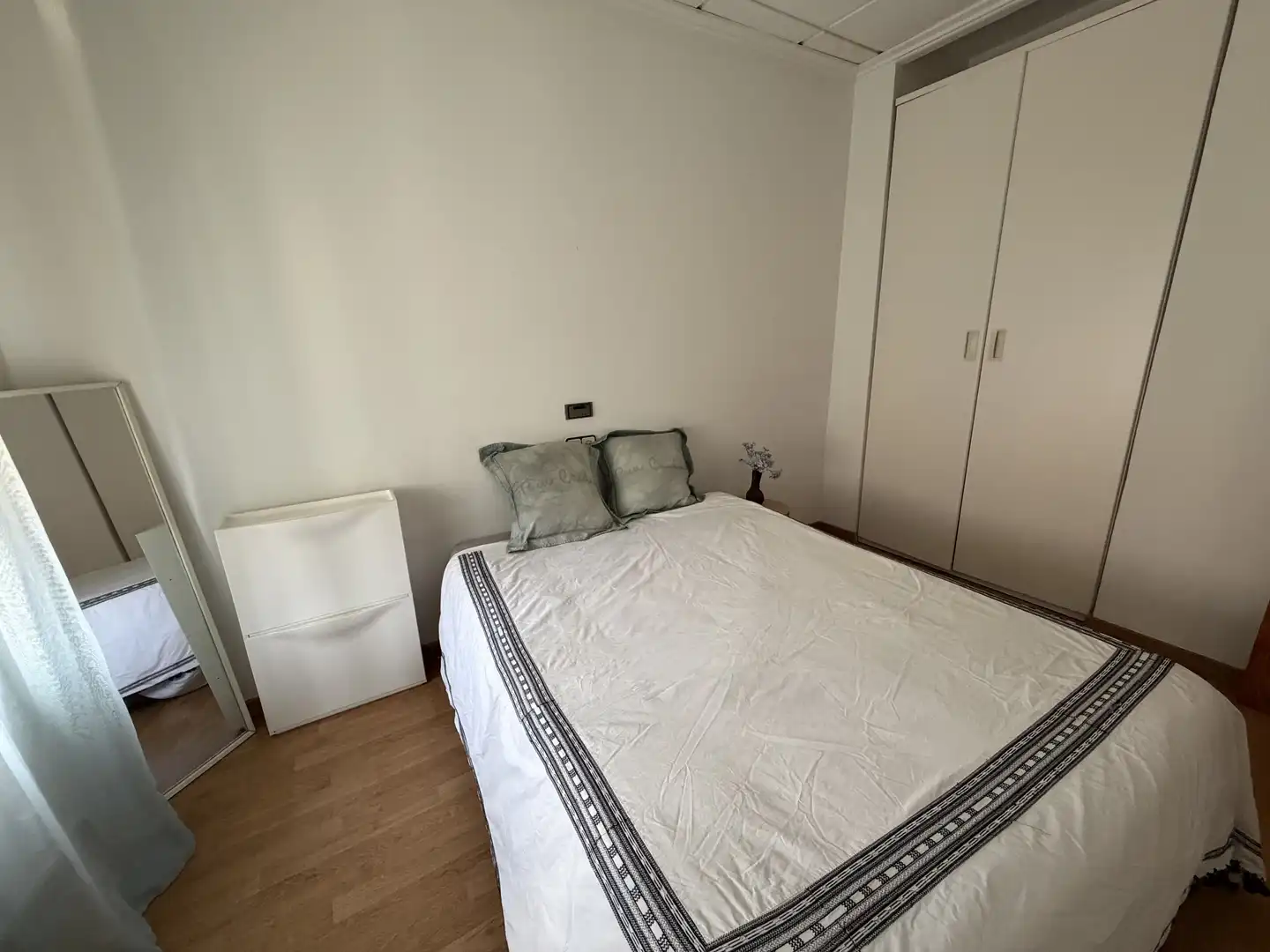 Casa adosada en venta en Carrer Sant Francesc, 30, Bellreguard Habitación de Casa adosada en venta en Bellreguard con Aire acondicionado y Terraza
