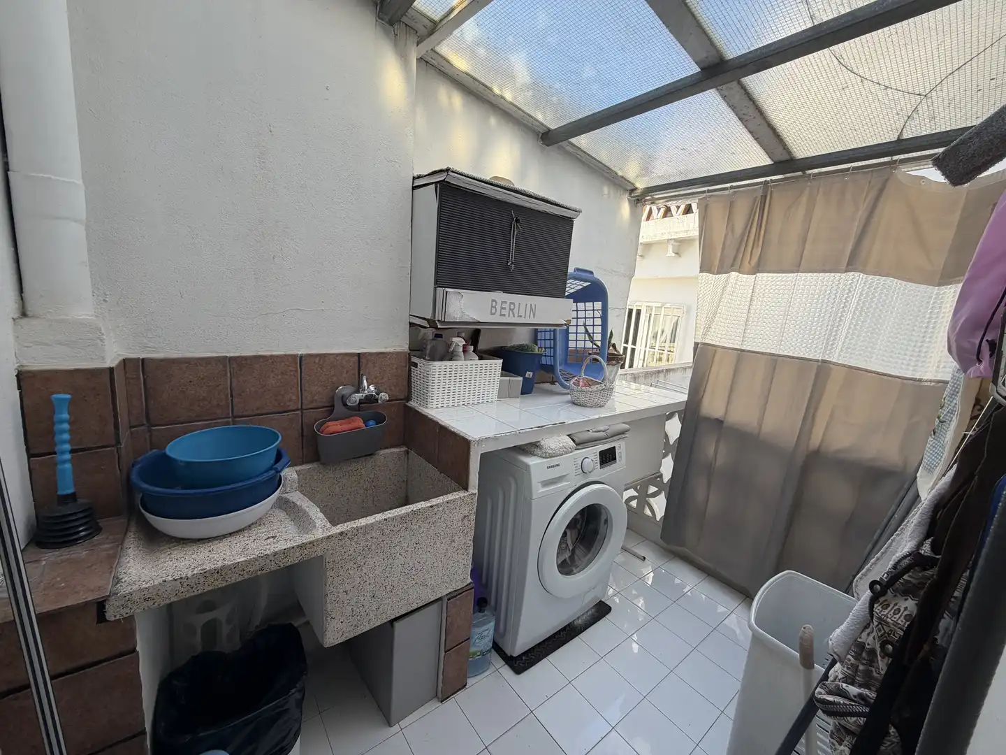 Casa adosada en venta en Carrer Sant Francesc, 30, Bellreguard Cocina de Casa adosada en venta en Bellreguard con Aire acondicionado y Terraza