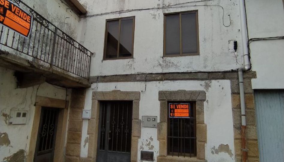 Dúplex en venta en Plaza de la Magdalena, 6, Lumbrales, Salamanca - imagen 1 Foto 1 de Dúplex en venta en Plaza de la Magdalena, 6, Lumbrales, Salamanca