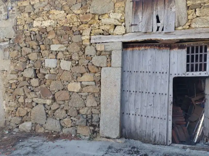 Finca rústica en venta en Calle San Juan, 106, Becedas Vista exterior de Finca rústica en venta en Becedas