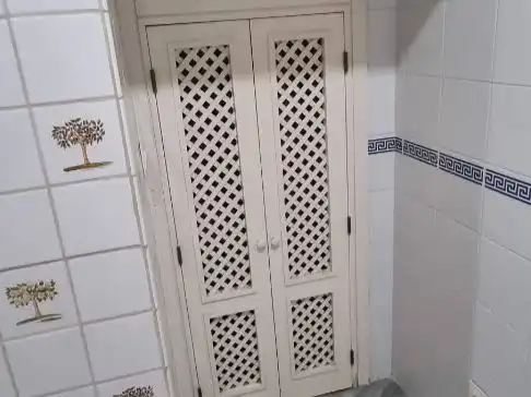 Detached homes for sale in Calle Unicornio, 26, El Rocío - La Milagrosa Bathroom of Detached homes for sale in Jerez de la Frontera with Air Conditioner and Furnished