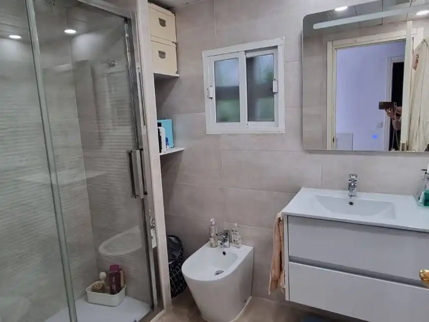 Detached homes for sale in Calle Unicornio, 26, El Rocío - La Milagrosa Bathroom of Detached homes for sale in Jerez de la Frontera with Air Conditioner and Furnished