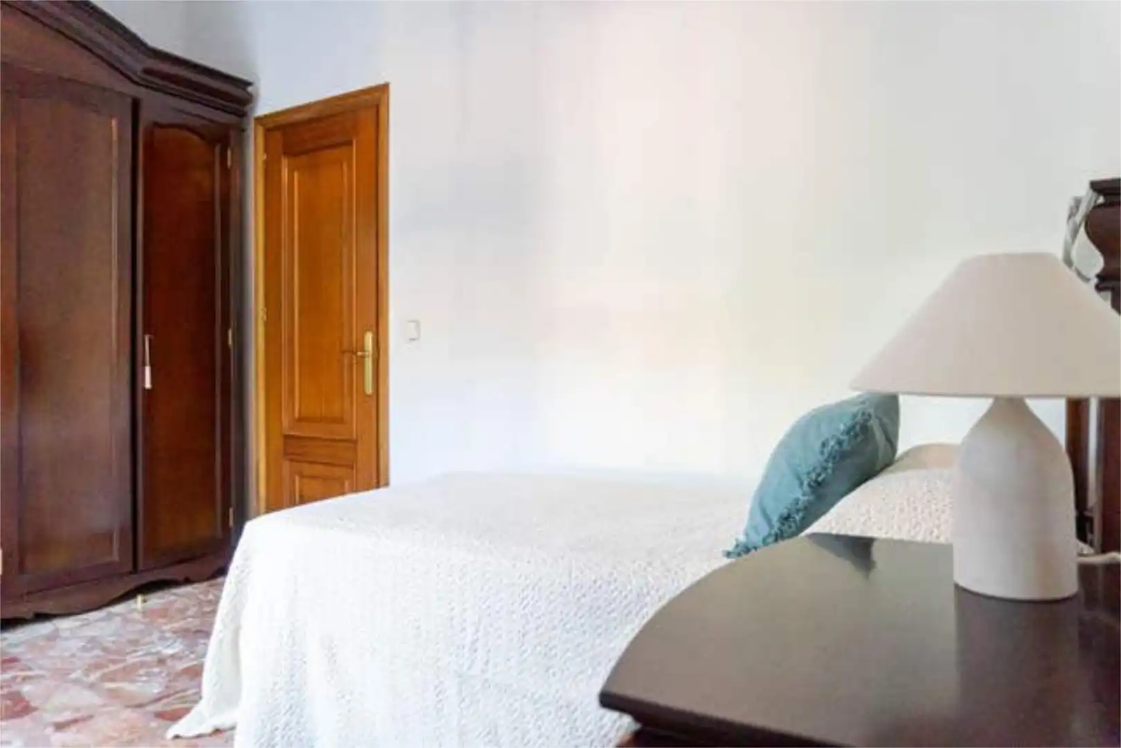 Piso de alquiler en Barrio León Habitación de Piso de alquiler en Sevilla Capital con Terraza