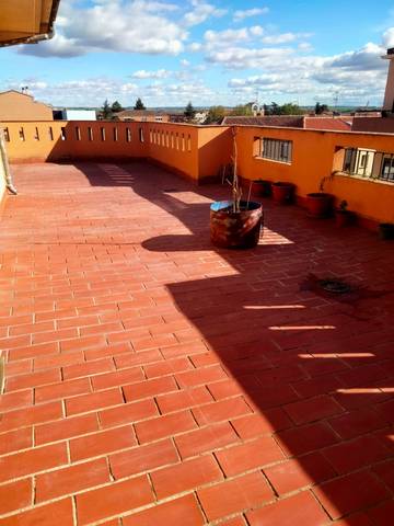 Piso en Alquiler en Calle Colón, 29 en Los Bloques