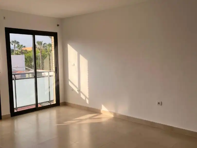 Piso de alquiler en Carrer Joan XXIII, 9, Centro Terraza de Piso de alquiler en Mutxamel con Aire acondicionado y Calefacción