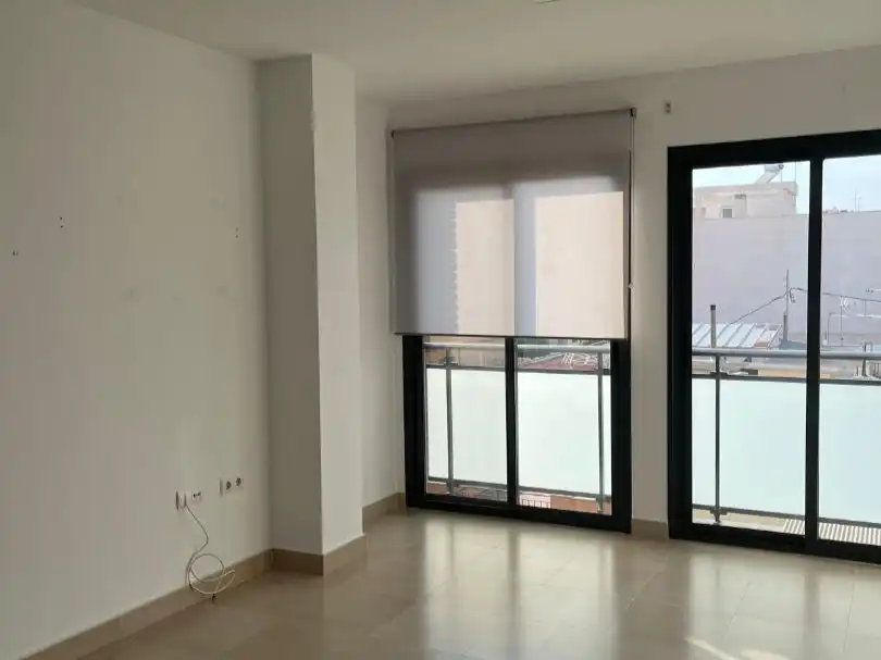 Piso de alquiler en Carrer Joan XXIII, 9, Centro Terraza de Piso de alquiler en Mutxamel con Aire acondicionado y Calefacción