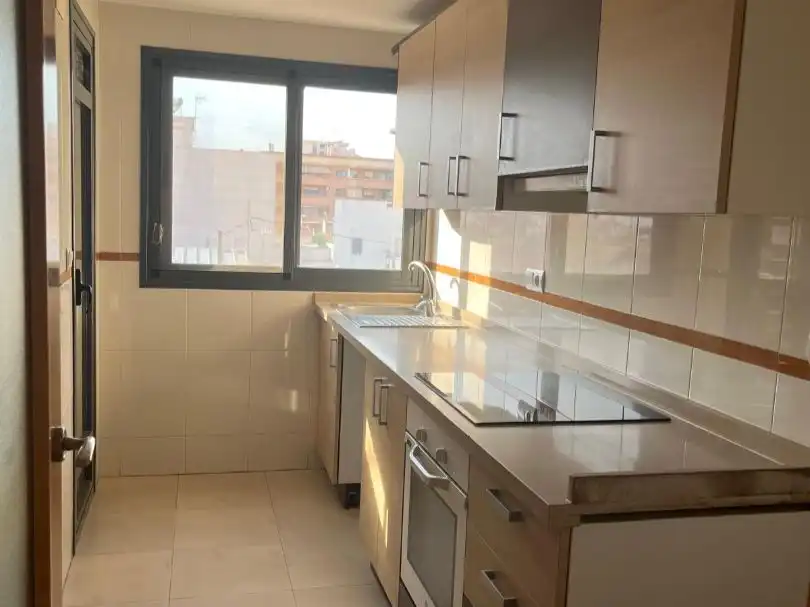 Piso de alquiler en Carrer Joan XXIII, 9, Centro Cocina de Piso de alquiler en Mutxamel con Aire acondicionado y Calefacción