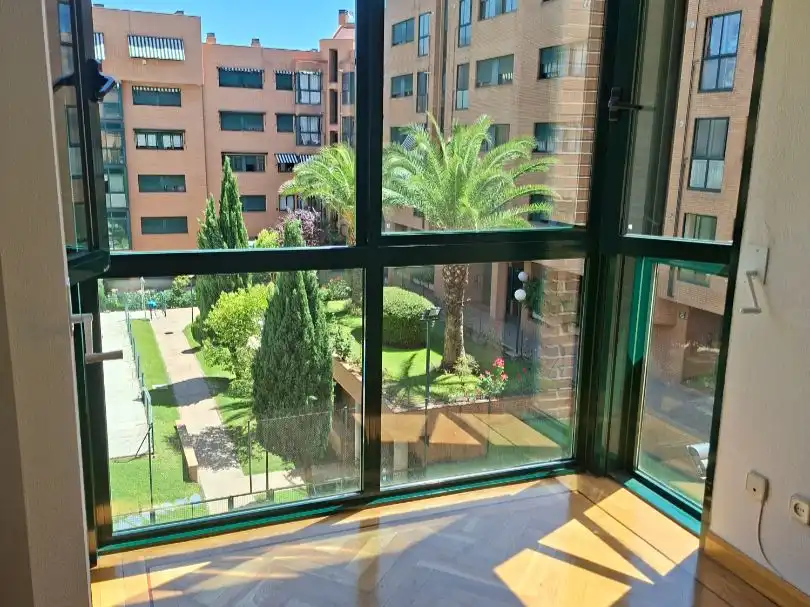 Vista exterior de Pis en venda en Madrid amb Aire condicionat, Calefacció i Parquet