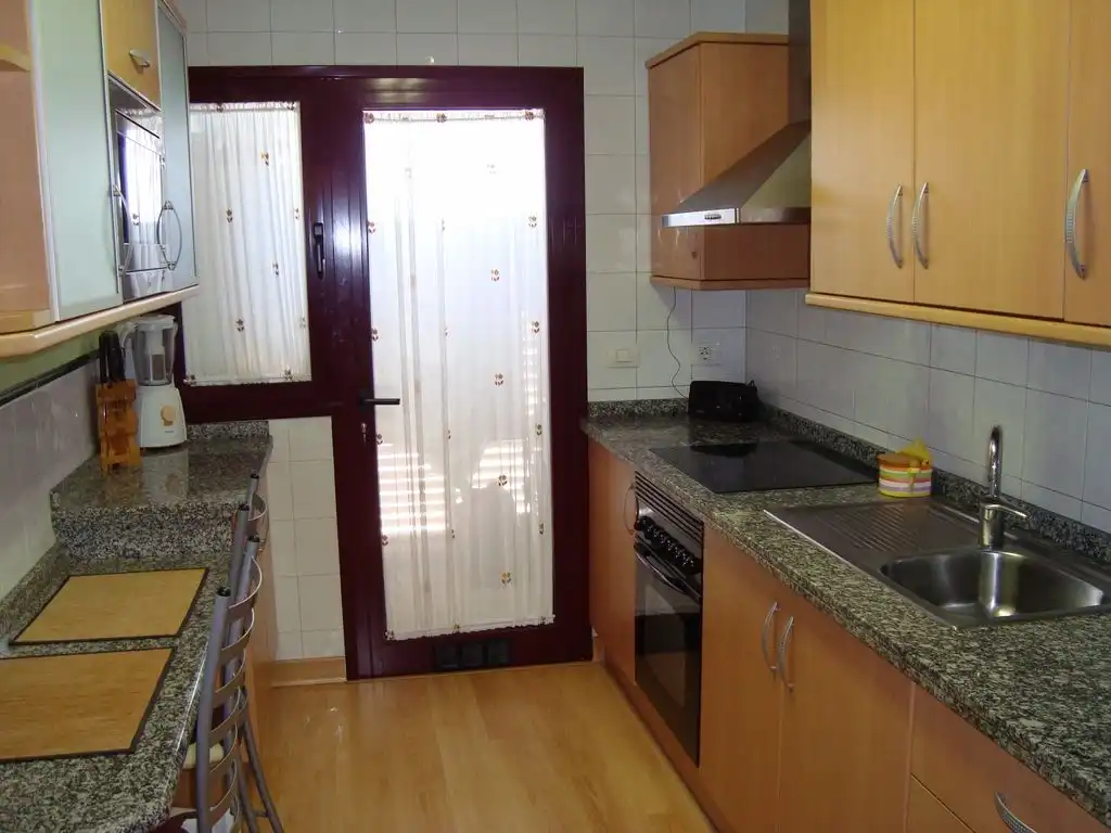 Flat for sale in Calle Moreiba, 26, Acorán Kitchen of Flat for sale in Santa Cruz de Tenerife with Parquet flooring and Community parking