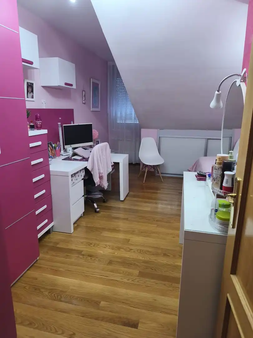 Flat for sale in Plaza Pablo Iglesias, 1, Covadonga - Campuzano - Ciudad Vergel Bedroom of Flat for sale in Torrelavega with Heating, Storage room and Balcony