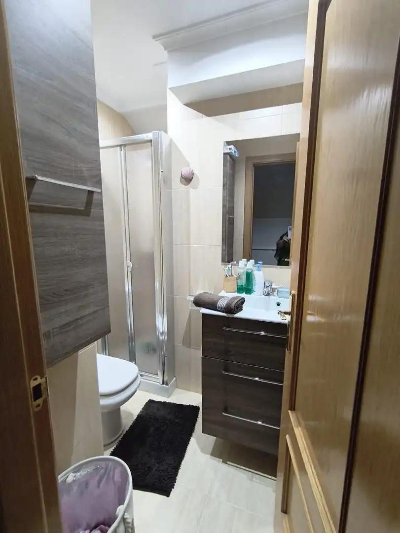 Flat for sale in Plaza Pablo Iglesias, 1, Covadonga - Campuzano - Ciudad Vergel Bathroom of Flat for sale in Torrelavega with Heating, Storage room and Balcony