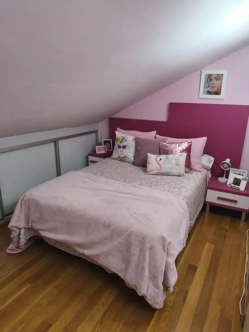 Flat for sale in Plaza Pablo Iglesias, 1, Covadonga - Campuzano - Ciudad Vergel Bedroom of Flat for sale in Torrelavega with Heating, Storage room and Balcony