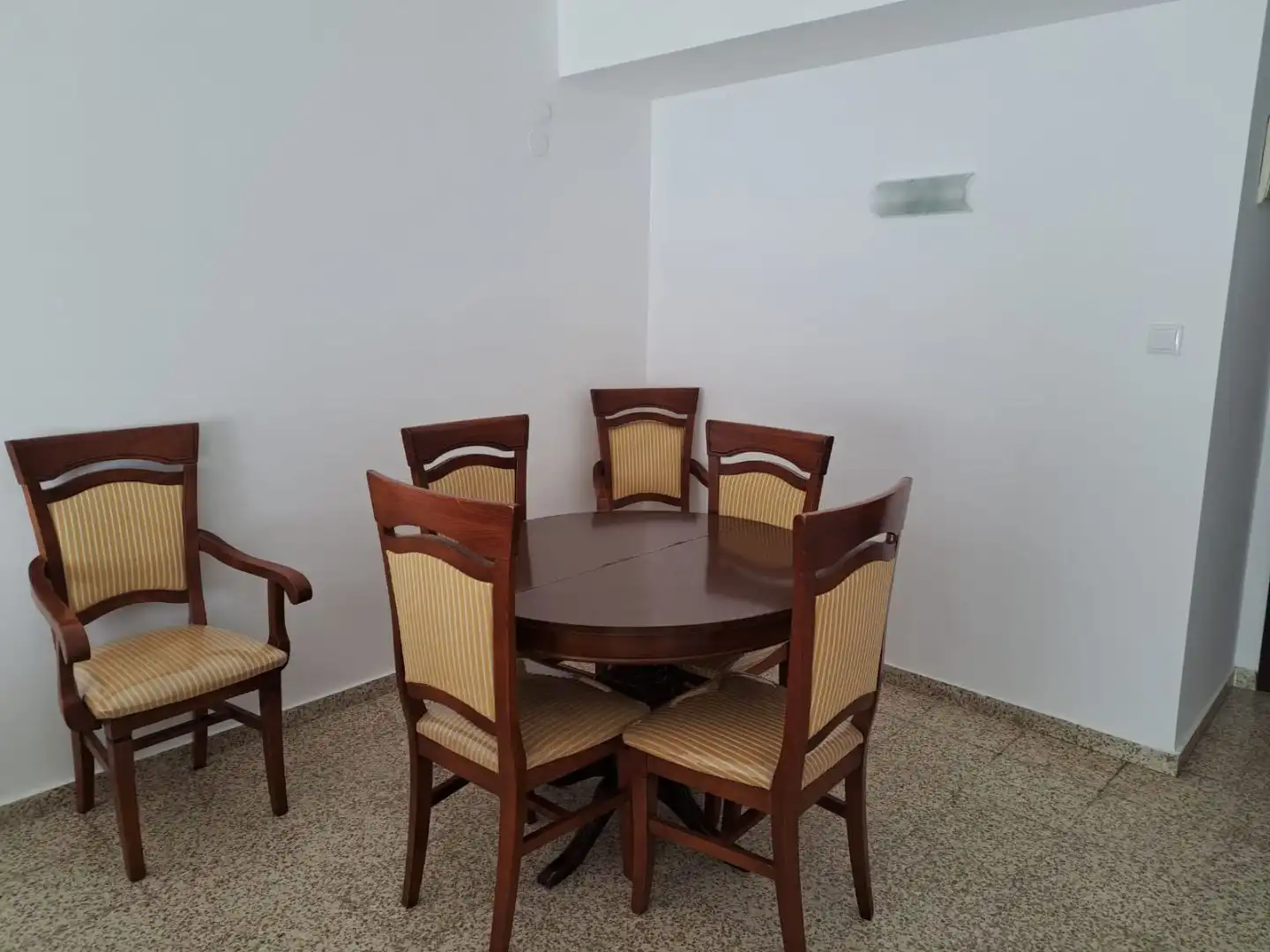 Pis de lloguer a Calle Zurbarán, 3, Paseo Marítimo - San José - La Laguna Menjador de Pis de lloguer en Cádiz amb Moblat i Balcó