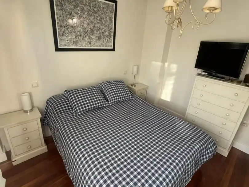 Schlafzimmer von Einfamilien-Reihenhaus zum Verkauf in Abanto y Ciérvana-Abanto Zierbena mit Terrasse und Balkon